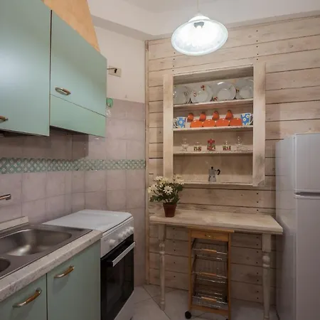 Domo Anna Elena Apartment