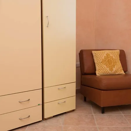 Domo Anna Elena Apartment *