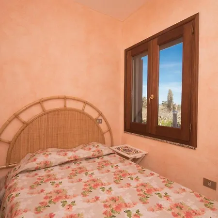 Apartment Domo Anna Elena